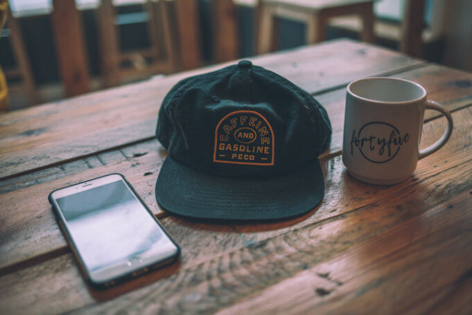 czapka-z-daszkiem-fullcap-czy-snapback czapka-z-daszkiem-fullcap-czy-snapback