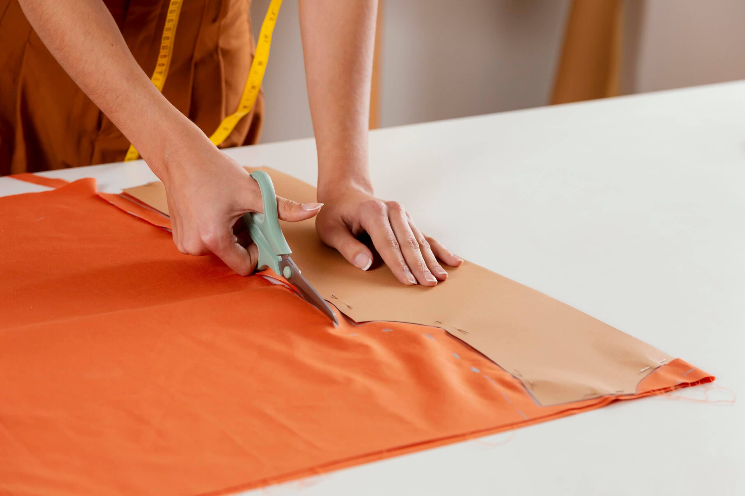 Jak Zrobić Ze Starych Ciuchów Coś Fajnego DIY ubrania, czyli co można zrobić ze starych ciuchów? - Reflect