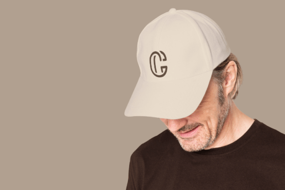 Jak stworzyć kolekcję personalizowanych czapek - inspiracje dla firm i organizacji